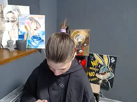 felicity gold online show from April 1, 2026, 6:03 am