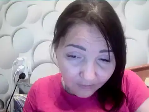 ClaireSunset online show from April 2, 2026, 6:05 pm