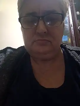 Sonya5156 online show from December 11, 2024, 5:59 pm