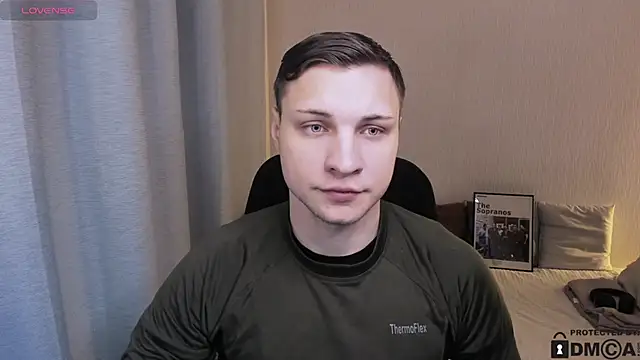 Snapshot of handsome_guy01 chatting on February 1, 2026, 4:49 pm handsome guy01 online show from February 1, 2026, 4:49 pm