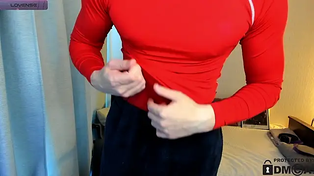 Snapshot of handsome_guy01 chatting on February 6, 2026, 11:13 am handsome guy01 online show from February 6, 2026, 11:13 am