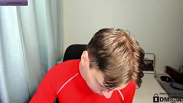 Snapshot of handsome_guy01 chatting on February 7, 2026, 1:09 am handsome guy01 online show from February 7, 2026, 1:09 am