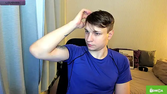 Snapshot of handsome_guy01 chatting on February 11, 2026, 5:40 pm handsome guy01 online show from February 11, 2026, 5:40 pm