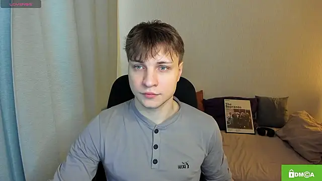 Snapshot of handsome_guy01 chatting on February 15, 2026, 2:14 pm handsome guy01 online show from February 15, 2026, 2:14 pm