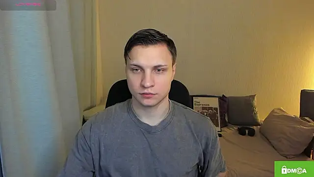 Snapshot of handsome_guy01 chatting on February 23, 2026, 4:48 pm handsome guy01 online show from February 23, 2026, 4:48 pm