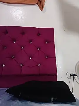 tiffany Bitch online show from May 23, 2026, 10:36 pm