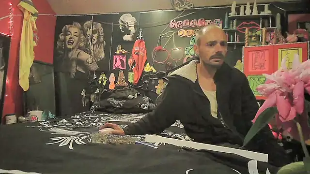 kjs daddy123 online show from May 11, 2026, 5:02 am