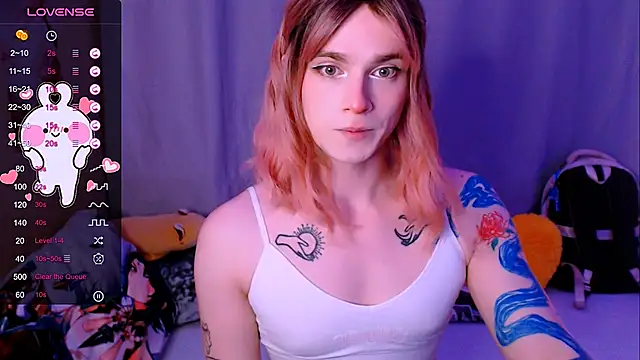 Snapshot of Alice_Hells chatting on March 26, 2026, 2:33 pm Alice Hells online show from March 26, 2026, 2:33 pm