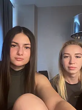 ShySonya online show from October 4, 2025, 11:30 am