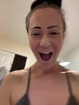 SweetSolez online show from March 14, 2026, 10:04 pm