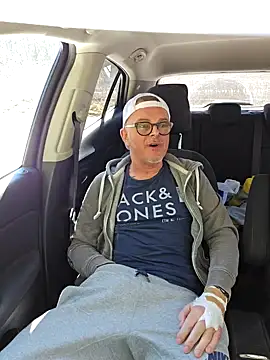 xxJANI2xx online show from March 18, 2025, 12:03 pm