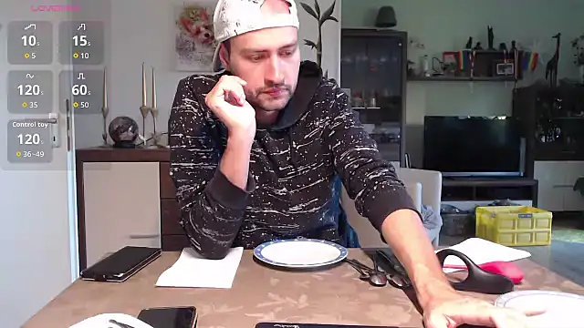 xxJANI2xx online show from October 3, 2025, 6:21 am