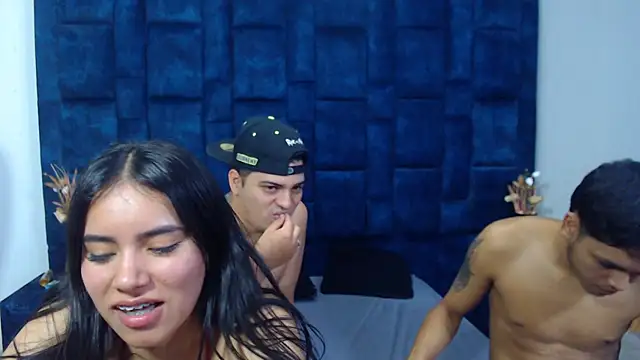 Snapshot of Group_Lustt chatting on December 15, 2025, 4:00 pm Group Lustt online show from December 15, 2025, 4:00 pm