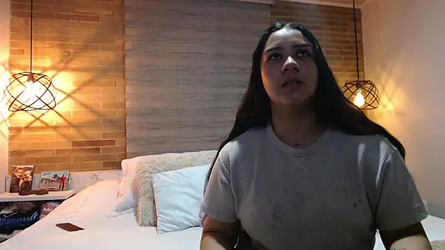 Scarlett Jazmin online show from December 5, 2025, 8:45 am