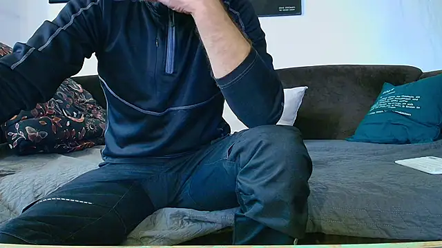 Kingsscepter online show from December 5, 2025, 3:09 pm