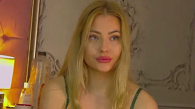 MisshaNight online show from March 9, 2026, 5:11 am