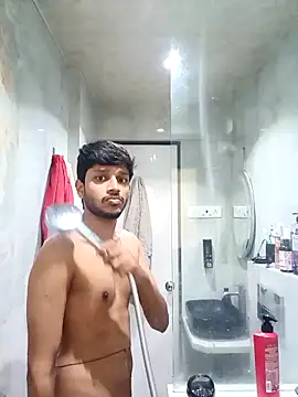 skinnyyyyyyyyy online show from April 6, 2026, 4:21 am