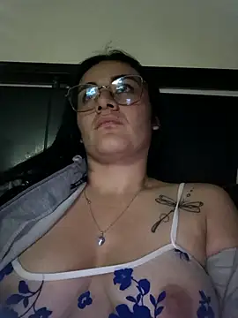 Hanna Kinsley online show from January 24, 2025, 4:37 am