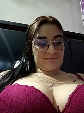 Hanna Kinsley online show from February 24, 2025, 3:33 am