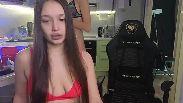 Snapshot of Megan_Kira chatting on March 8, 2025, 5:17 am Megan Kira online show from March 8, 2025, 5:17 am