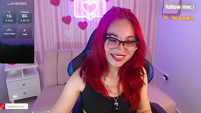 abril ch  online show from March 15, 2025, 2:01 pm