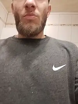 hoot denis28 online show from November 30, 2025, 4:16 am