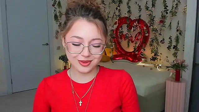 Snapshot of SereneFlame chatting on February 23, 2026, 4:04 pm SereneFlame online show from February 23, 2026, 4:04 pm