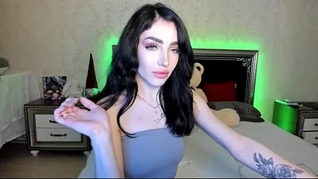 Snapshot of NancyLovee_ chatting on February 15, 2025, 1:21 am NancyLovee online show from February 15, 2025, 1:21 am