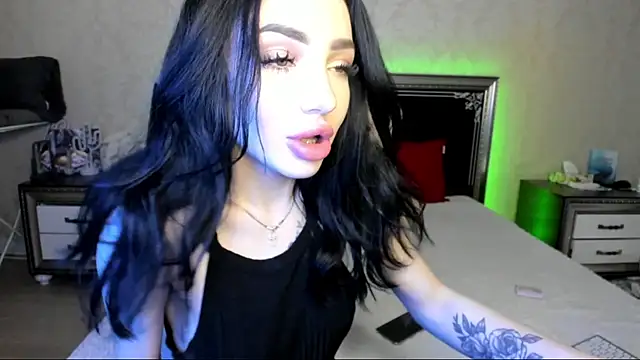 Snapshot of NancyLovee_ chatting on February 24, 2025, 3:53 pm NancyLovee online show from February 24, 2025, 3:53 pm