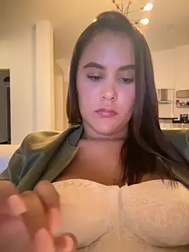 Snapshot of LexyRobert chatting on September 27, 2025, 1:32 am LexyRobert online show from September 27, 2025, 1:32 am