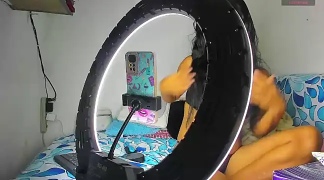 Snapshot of Nenita_Hot_ chatting on March 11, 2025, 7:58 pm Nenita Hot  online show from March 11, 2025, 7:58 pm