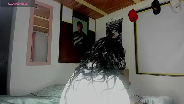 Snapshot of Nenita_Hot_ chatting on October 10, 2025, 4:11 am Nenita Hot  online show from October 10, 2025, 4:11 am