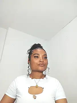 Snapshot of gianna_smith chatting on February 22, 2026, 2:13 am gianna smith online show from February 22, 2026, 2:13 am