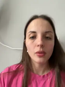 AmiLavs online show from February 18, 2025, 11:33 am