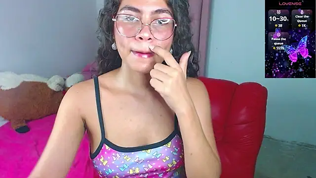 Cynthia hazel online show from March 11, 2025, 4:43 am