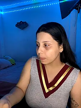 Sophie  Carter  online show from October 31, 2025, 4:46 am