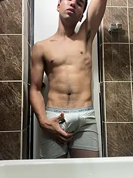 andy 0018 online show from January 29, 2025, 9:39 pm