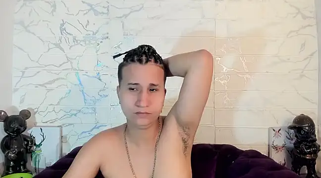 Im Milan Rs online show from February 27, 2025, 10:26 am