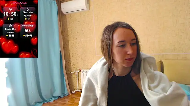 Snapshot of --Model--2 chatting on February 18, 2025, 8:36 pm --Model--2 online show from February 18, 2025, 8:36 pm