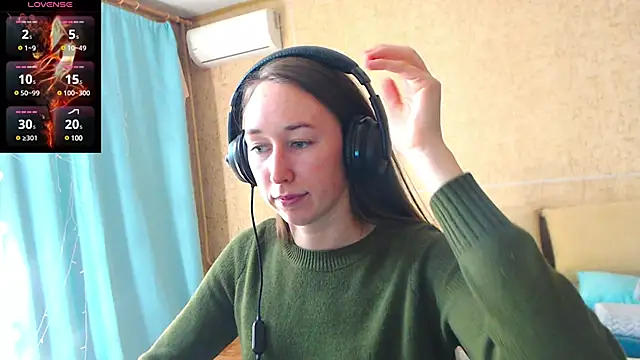 Snapshot of --Model--2 chatting on March 2, 2025, 9:32 pm --Model--2 online show from March 2, 2025, 9:32 pm