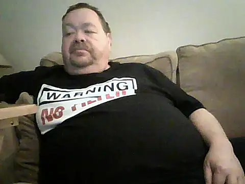 Snapshot of hitman_35 chatting on February 6, 2026, 6:51 am hitman 35 online show from February 6, 2026, 6:51 am