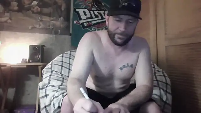 Snapshot of Edward_LongCock chatting on June 28, 2026, 2:50 am Edward LongCock online show from June 28, 2026, 2:50 am