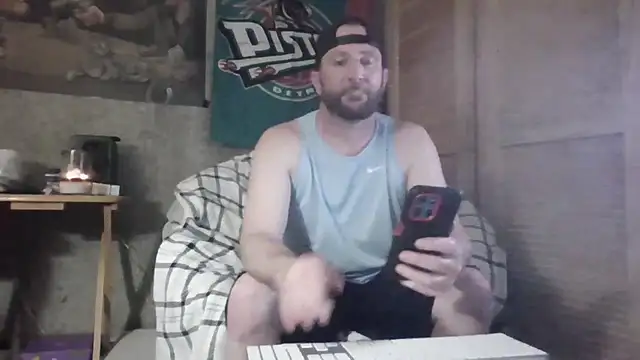 Snapshot of Edward_LongCock chatting on June 30, 2026, 5:52 am Edward LongCock online show from June 30, 2026, 5:52 am