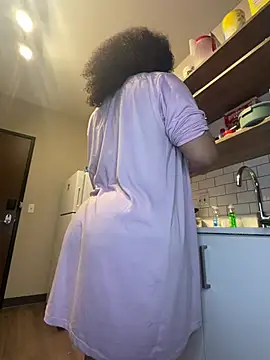 Snapshot of dvtbvby chatting on February 6, 2025, 12:22 am dvtbvby online show from February 6, 2025, 12:22 am