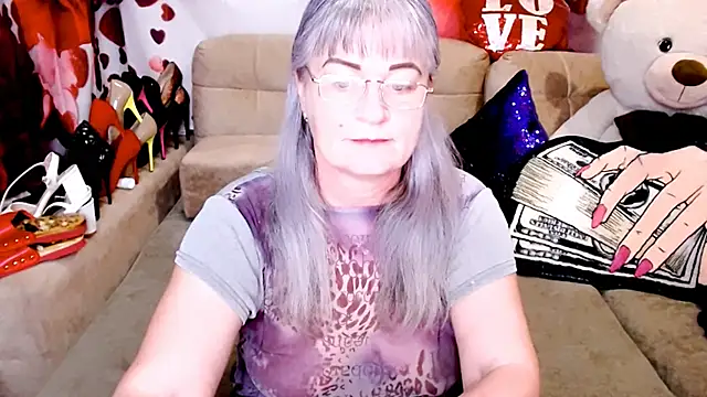 Snapshot of SiberiabBerry chatting on April 4, 2026, 9:01 pm SiberiabBerry online show from April 4, 2026, 9:01 pm