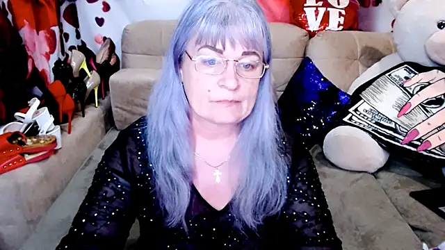 Snapshot of SiberiabBerry chatting on April 7, 2026, 1:55 pm SiberiabBerry online show from April 7, 2026, 1:55 pm