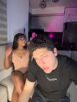 tiana nave online show from April 14, 2026, 2:28 am