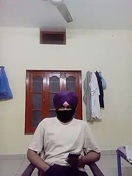 Snapshot of weeif chatting on February 28, 2026, 4:30 pm weeif online show from February 28, 2026, 4:30 pm