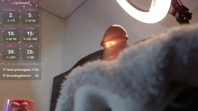 Snapshot of pamela_ chatting on December 22, 2024, 6:17 am pamela  online show from December 22, 2024, 6:17 am