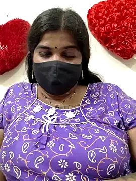 Snapshot of sulekha-mallu chatting on December 5, 2024, 6:00 pm sulekha-mallu online show from December 5, 2024, 6:00 pm